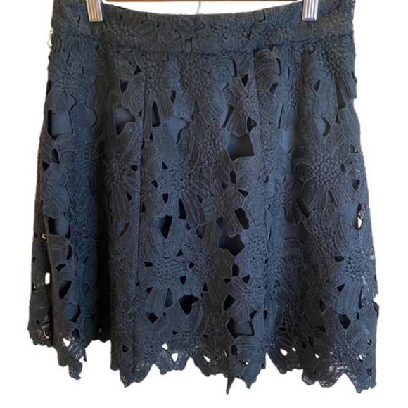 Soprano mini skirt side zip polyester lining - Picture 3 of 6